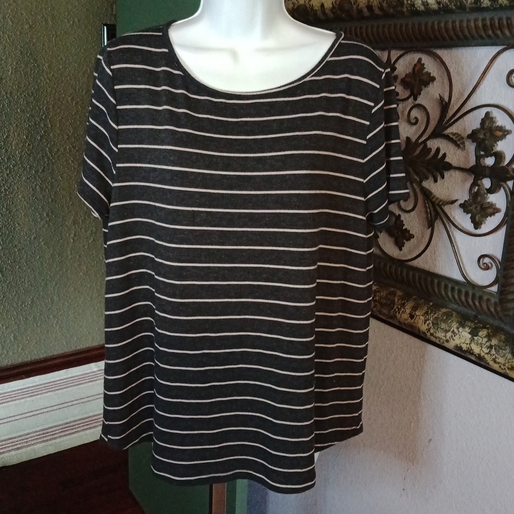 Softest Pink Clover Grey Striped Knit Sweater -SS & cute Button Trim SZ L